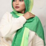Kiwi Tie Dye Chiffon Hijab Image
