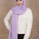 Lavender Crinkled Cotton Hijab Image
