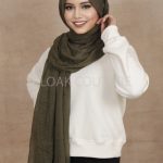 Olive Crinkled Cotton Hijab Image