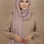 Skin Crinkled Cotton Hijab Image