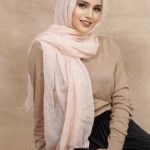 Lychee Crinkled Cotton Hijab Image