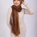Chestnut Ombre Crinkled Cotton Hijab Image
