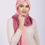 Fruitberry Ombre Crinkled Cotton Hijab Image