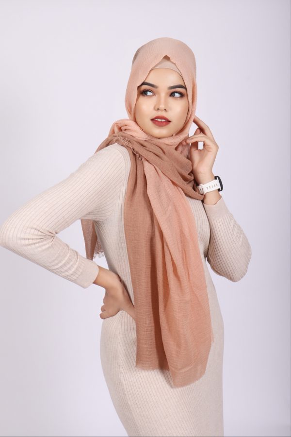 Tiramisu Ombre Crinkled Cotton Hijab
