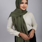 Raisin Modal Hijab Image