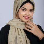 Gold Metallic Ribbed Hijab Image