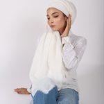 Polar White Crinkled Viscose Hijab Image