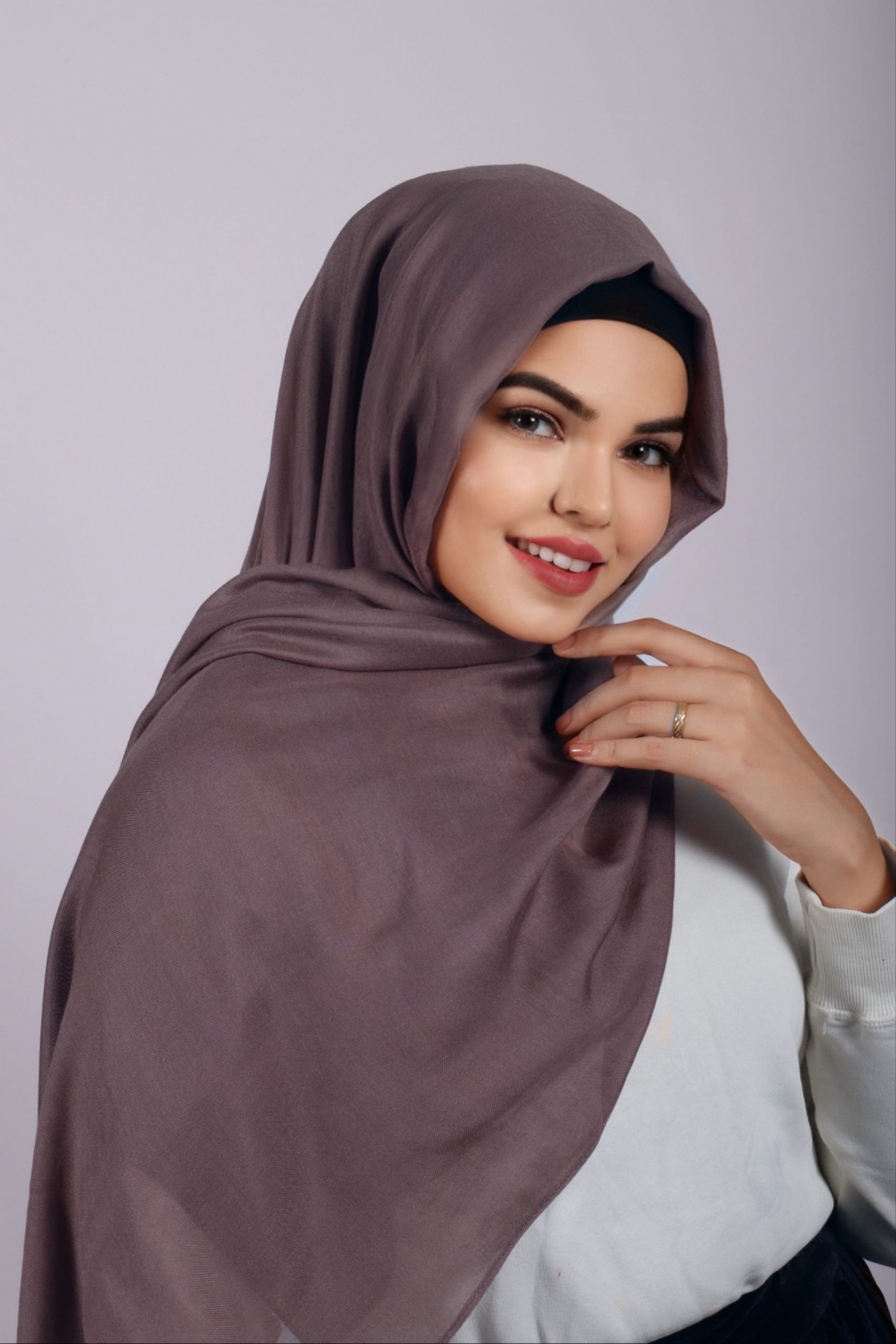 Essential Chiffon Hijab - Bone