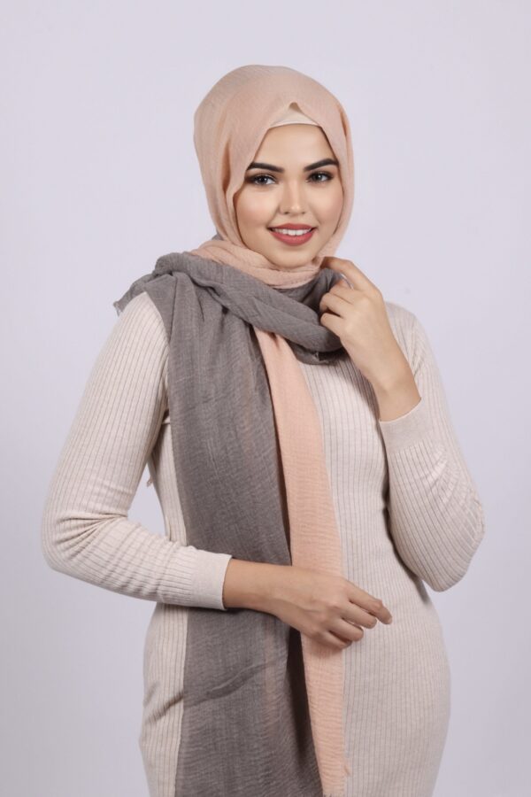 Creamstone Ombre Crinkled Cotton Hijab