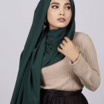 Hunter Green Premium Chiffon Hijab Image