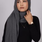 Graphite Crinkled Cotton Hijab Image