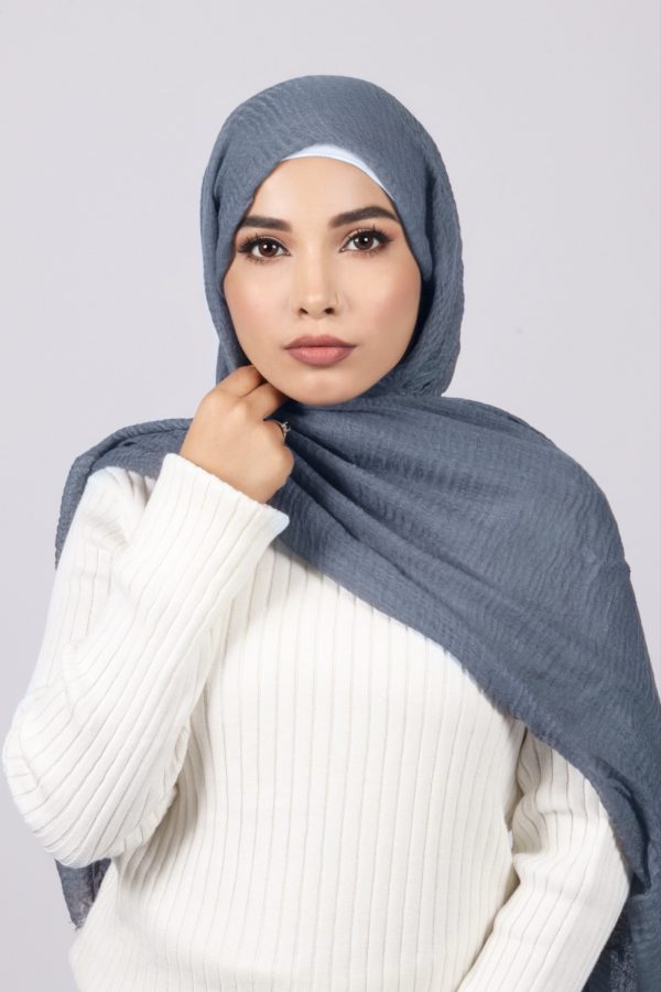 Jean Grey Crinkled Cotton Hijab