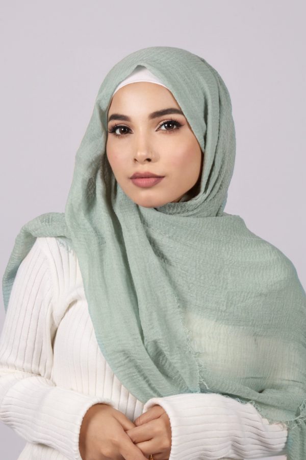 Aloe Crinkled Cotton Hijab