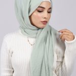 Guava Crinkled Cotton Hijab Image