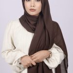 Chocolate Classic Cotton Hijab Image