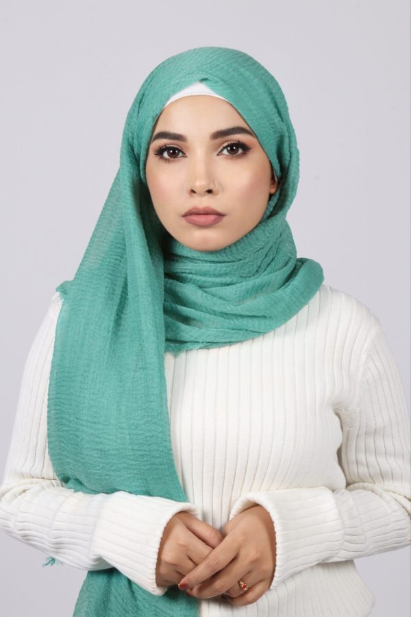 Turquoise Crinkled Cotton Hijab