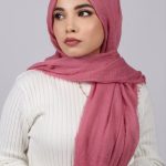 Bubblegum Lilac Crinkled Cotton Hijab Image