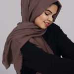 Barley Premium Crinkled Cotton Hijab Image